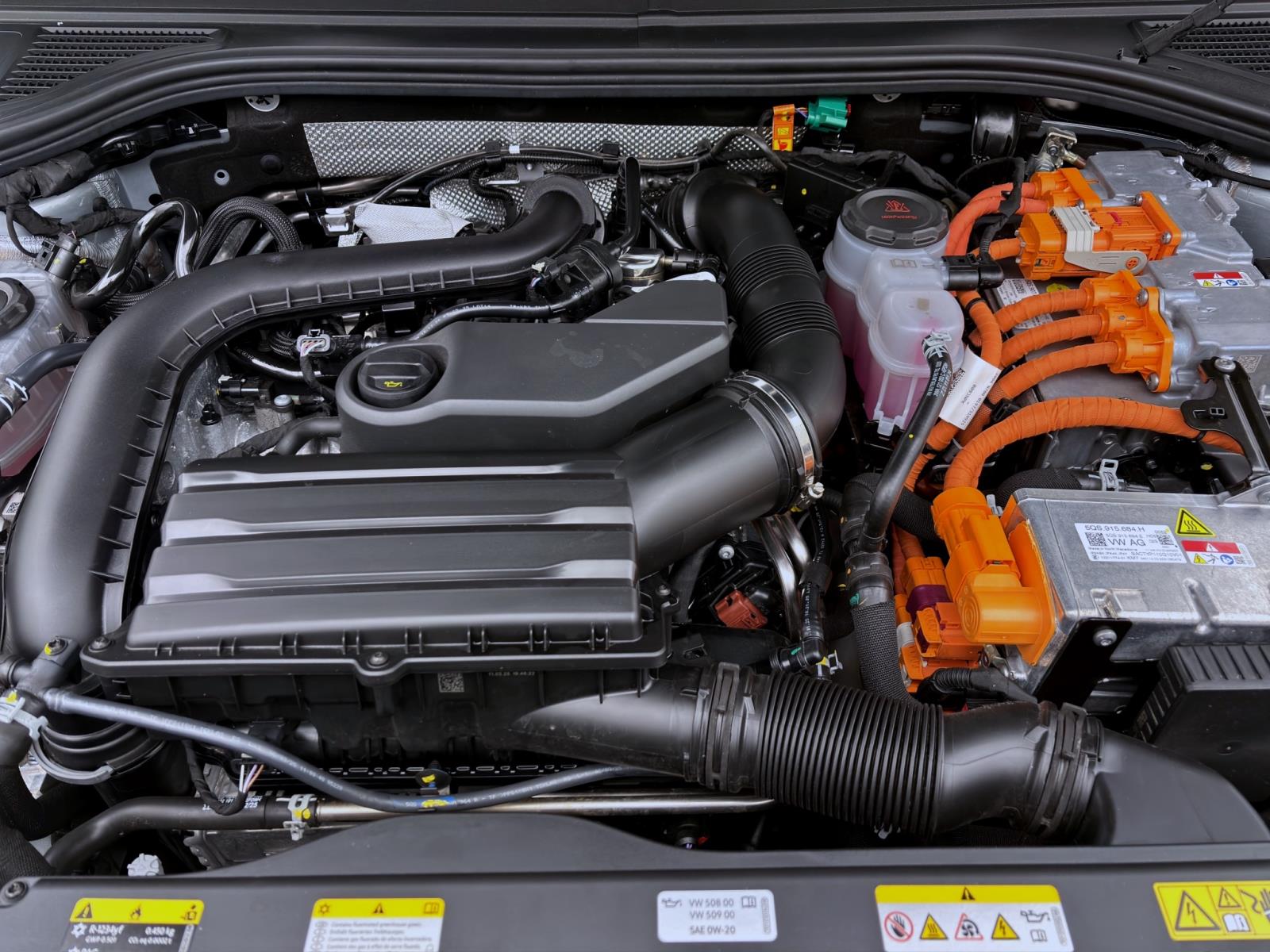 Bild 16: Volkswagen Passat Variant 1.5 TSI eHybrid DSG BUSINESS AHK NAVI KAMERA SITZHZG