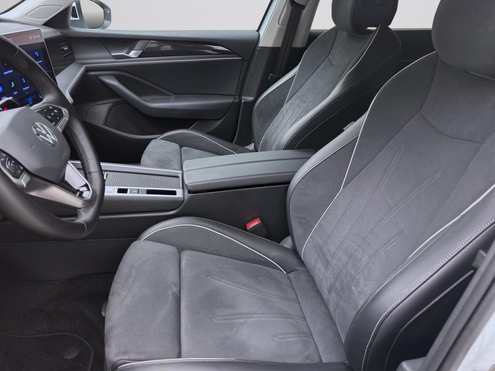 Bild 8: Volkswagen Passat Variant 1.5 TSI eHybrid DSG BUSINESS AHK NAVI KAMERA SITZHZG