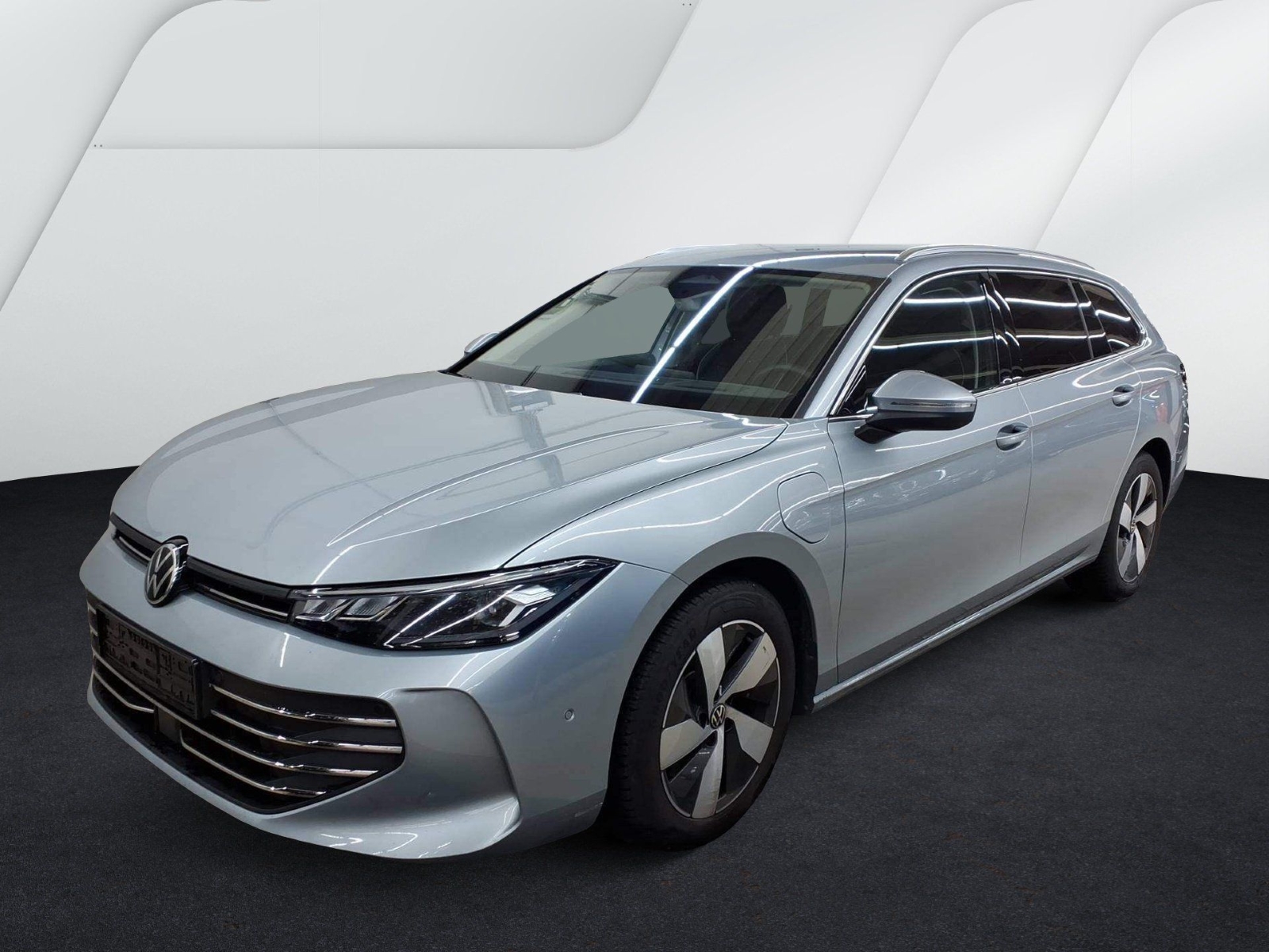 Volkswagen Passat Variant 1.5 TSI eHybrid DSG BUSINESS AHK NAVI KAMERA SITZHZG 8768674