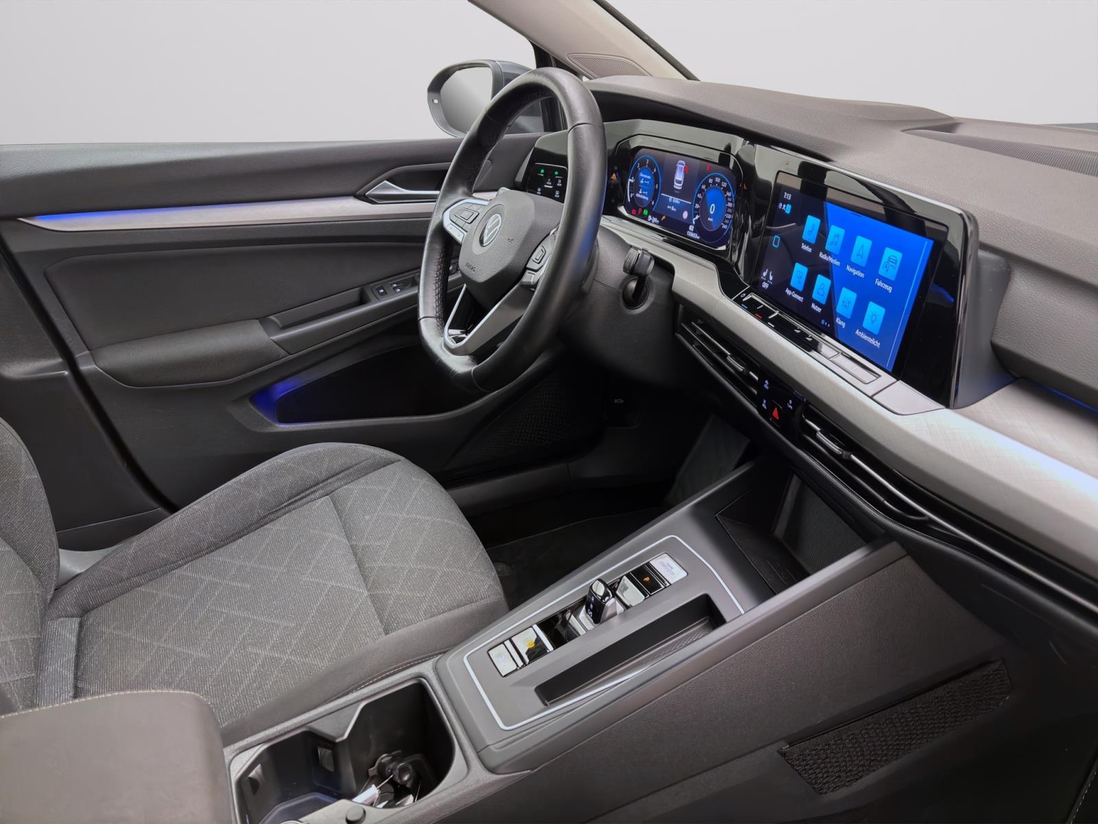 Bild 16: Volkswagen Golf Variant 2.0 TDI DSG LIFE NAVI PDC SITZHZG LED