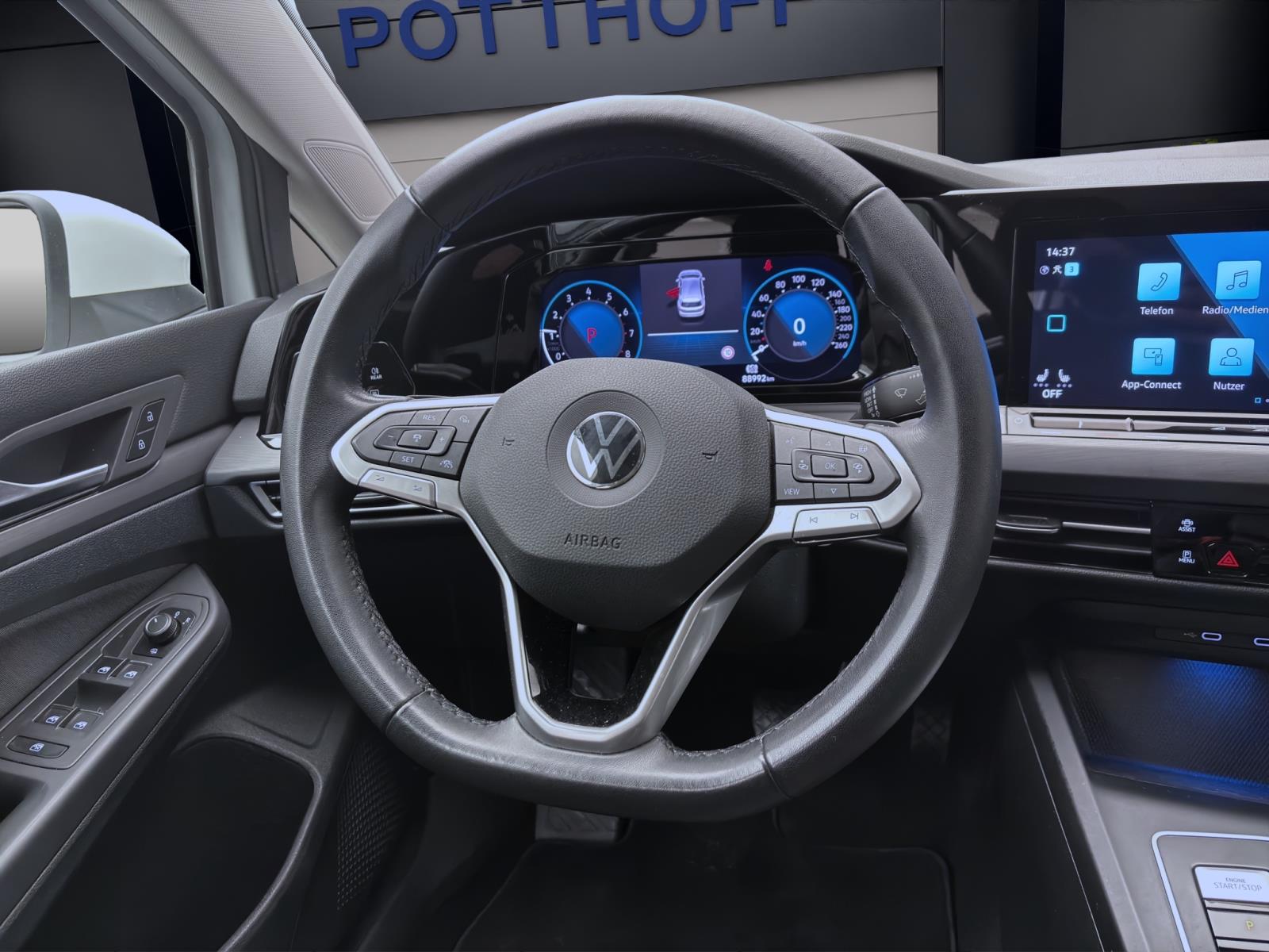 Bild 10: Volkswagen Golf 1.5 eTSI DSG STYLE NAVI KAMERA LED+ SITZHZG