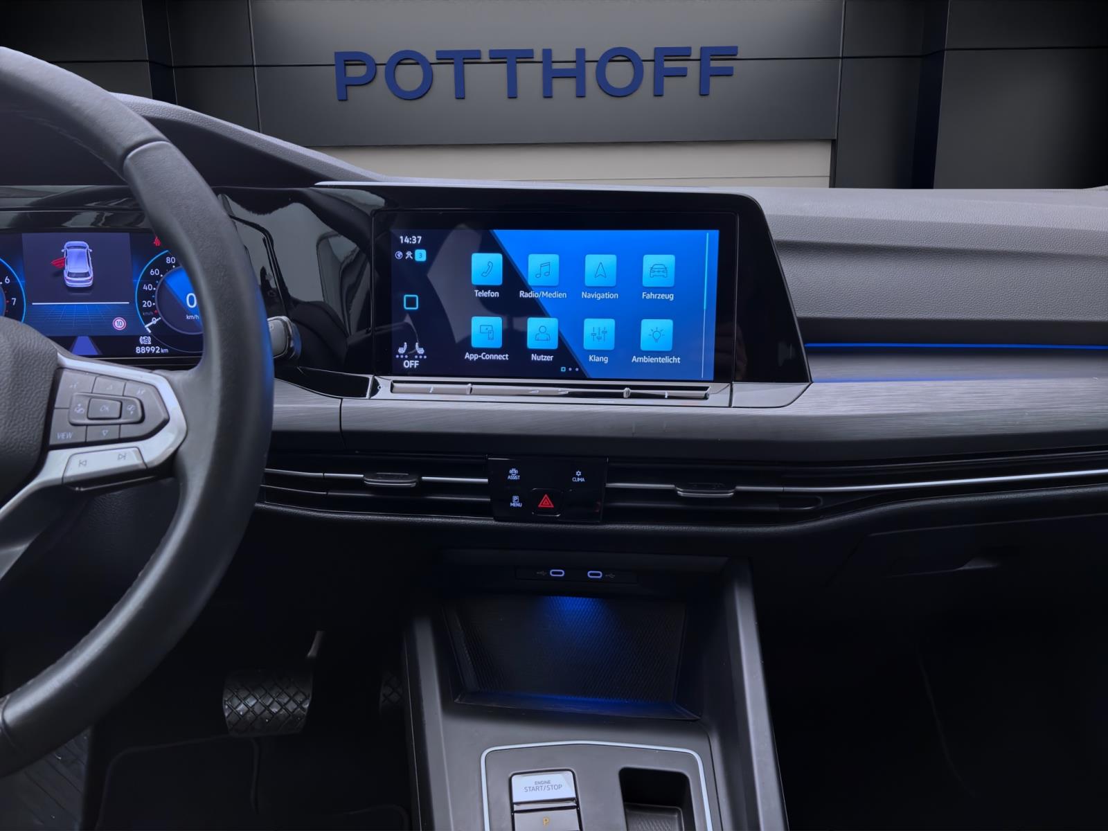 Bild 13: Volkswagen Golf 1.5 eTSI DSG STYLE NAVI KAMERA LED+ SITZHZG