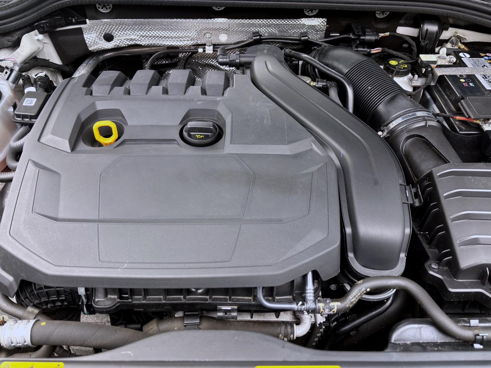 Bild 17: Volkswagen Golf 1.5 eTSI DSG STYLE NAVI KAMERA LED+ SITZHZG