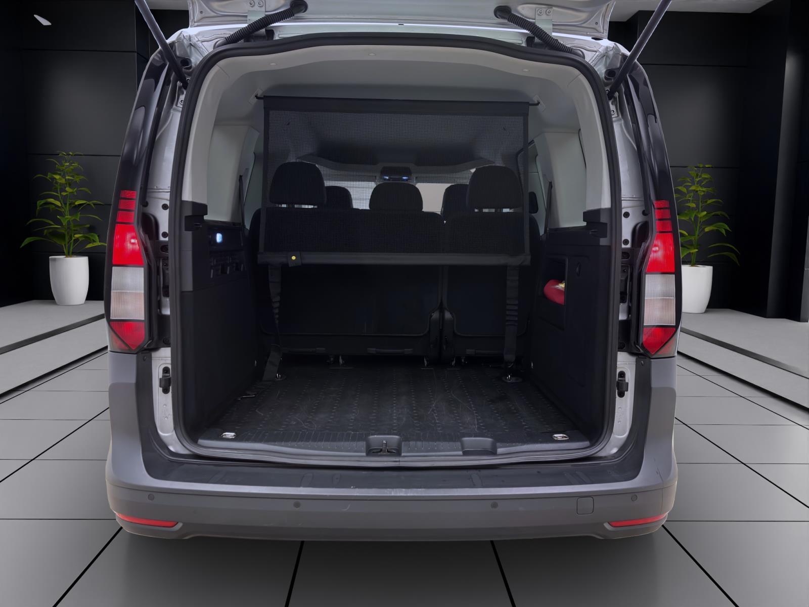 Bild 3: Volkswagen Caddy 1.5 TSI KOMBI PDC KLIMA MFL DAB+