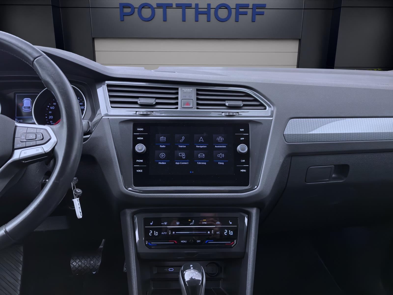 Bild 13: Volkswagen Tiguan 2.0 TDI DSG 4M LIFE AHK PDC NAVI SITZHZG