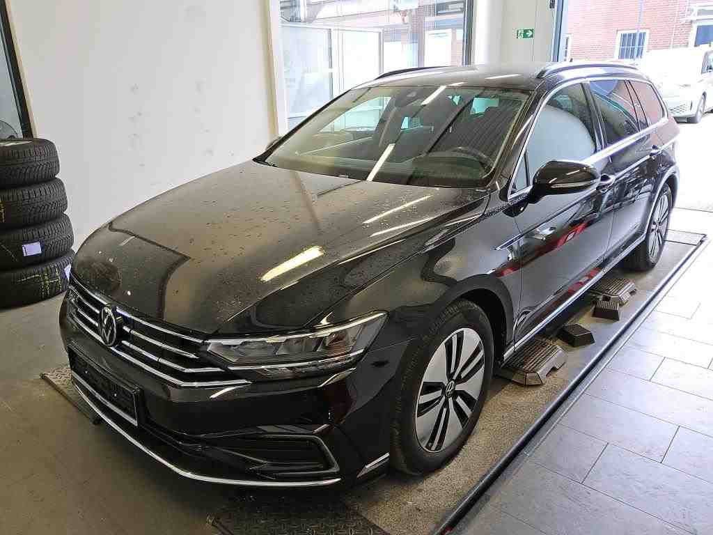 Volkswagen Passat Variant 1.4 TSI eHybrid DSG GTE NAVI KAMERA LED PDC 8777073