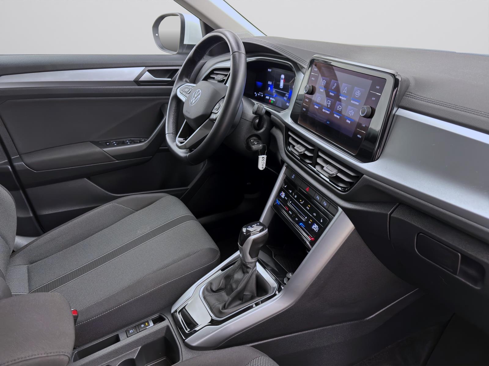 Bild 15: Volkswagen T-Roc 2.0 TDI DSG LIFE NAVI PDC SITZHZG KLIMA