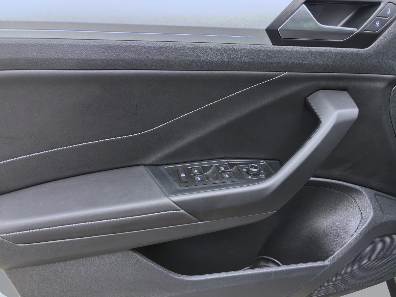 Bild 9: Volkswagen T-Roc 1.0 TSI GOAL NAVI PDC SITZHZG KLIMA