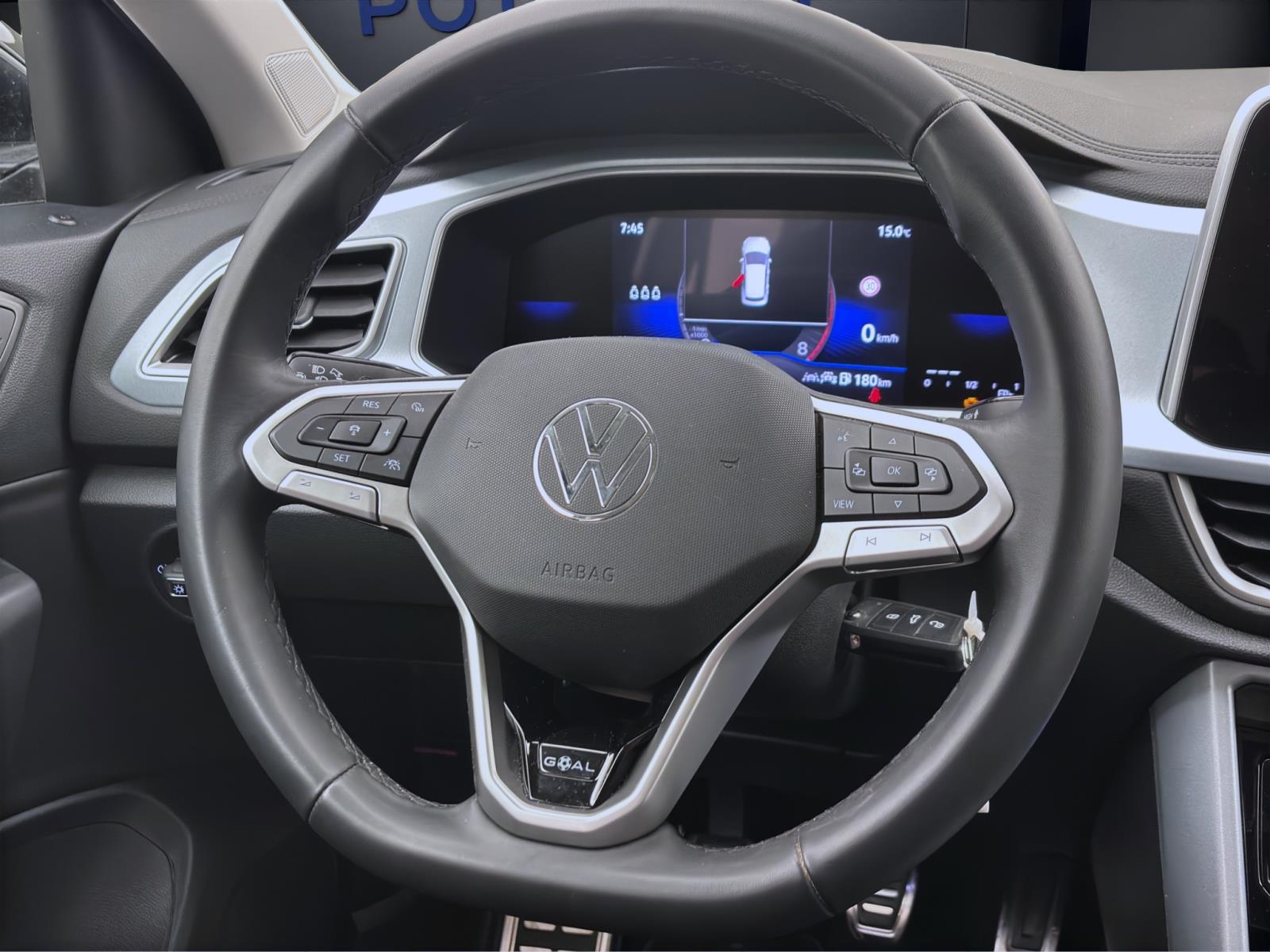 Bild 10: Volkswagen T-Roc 1.0 TSI GOAL NAVI PDC LED SITZHZG