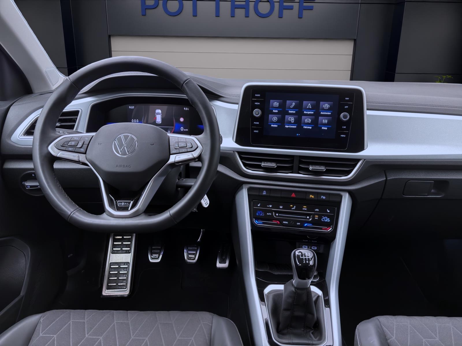 Bild 12: Volkswagen T-Roc 1.0 TSI GOAL NAVI PDC SITZHZG KLIMA