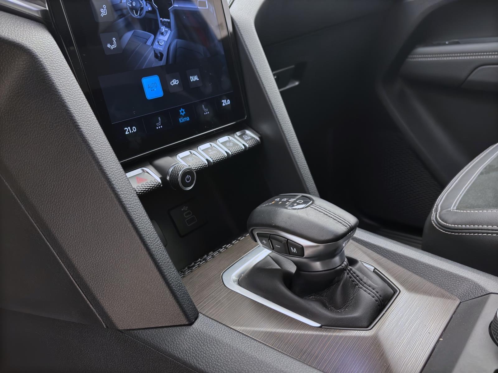 Bild 13: Volkswagen Amarok 3.0 TDI DSG 4M STYLE AHK IQ.LIGHT KAMERA PDC