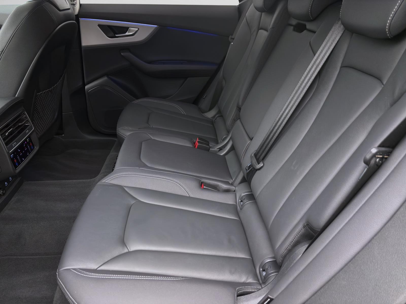 Bild 14: Audi Q8 45 TDI Q AHK MATRIX HuD SITZHZG KLIMA