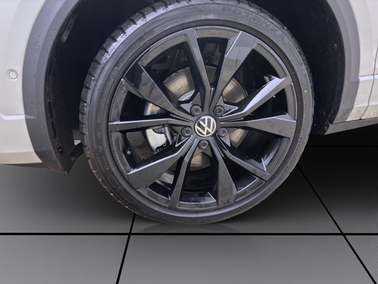 Bild 7: Volkswagen T-Roc 2.0 TSI DSG 4M R-LINE KLIMA PANO AHK ACC