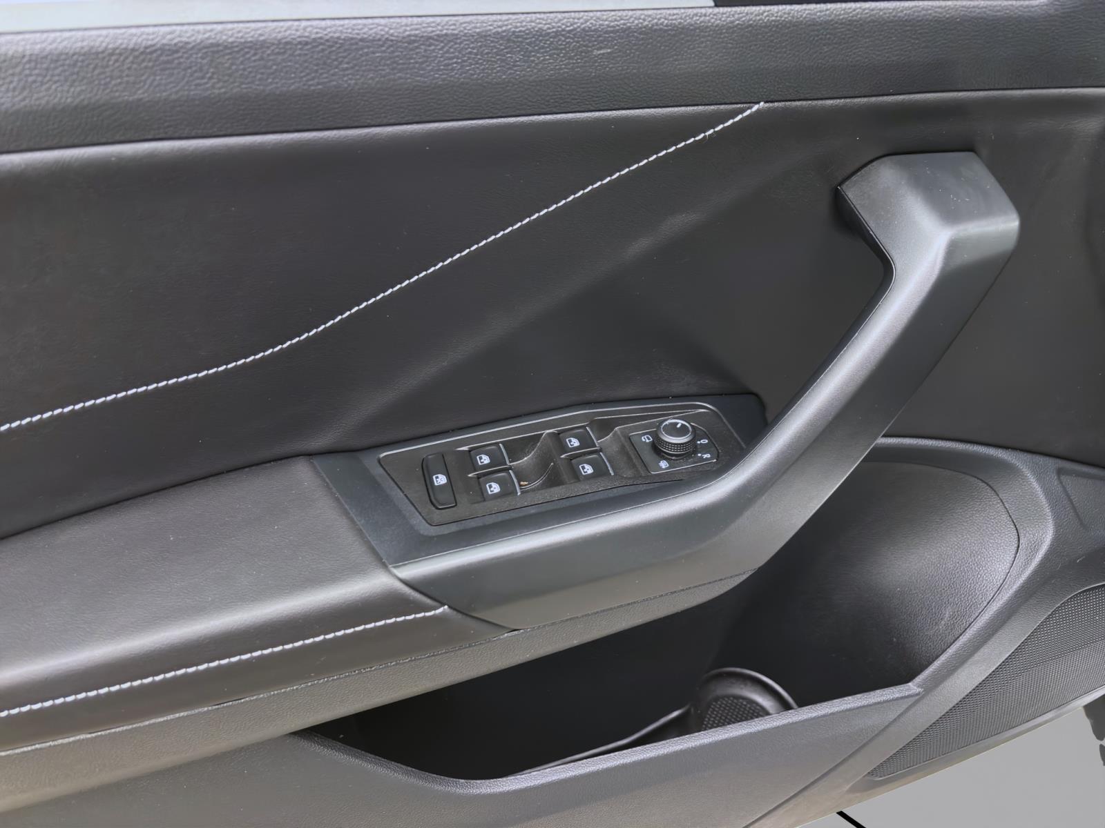 Bild 9: Volkswagen T-Roc 2.0 TDI DSG GOAL NAVI AHK KAMERA KLIMA