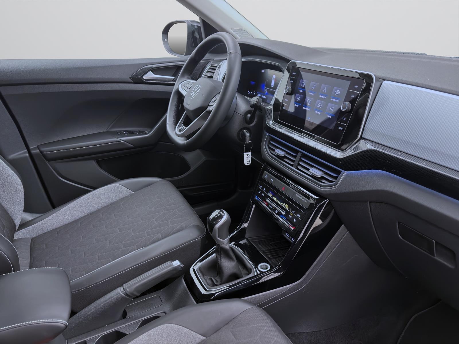 Bild 15: Volkswagen T-Cross 1.0 TSI GOAL NAVI PDC LED SITZHZG