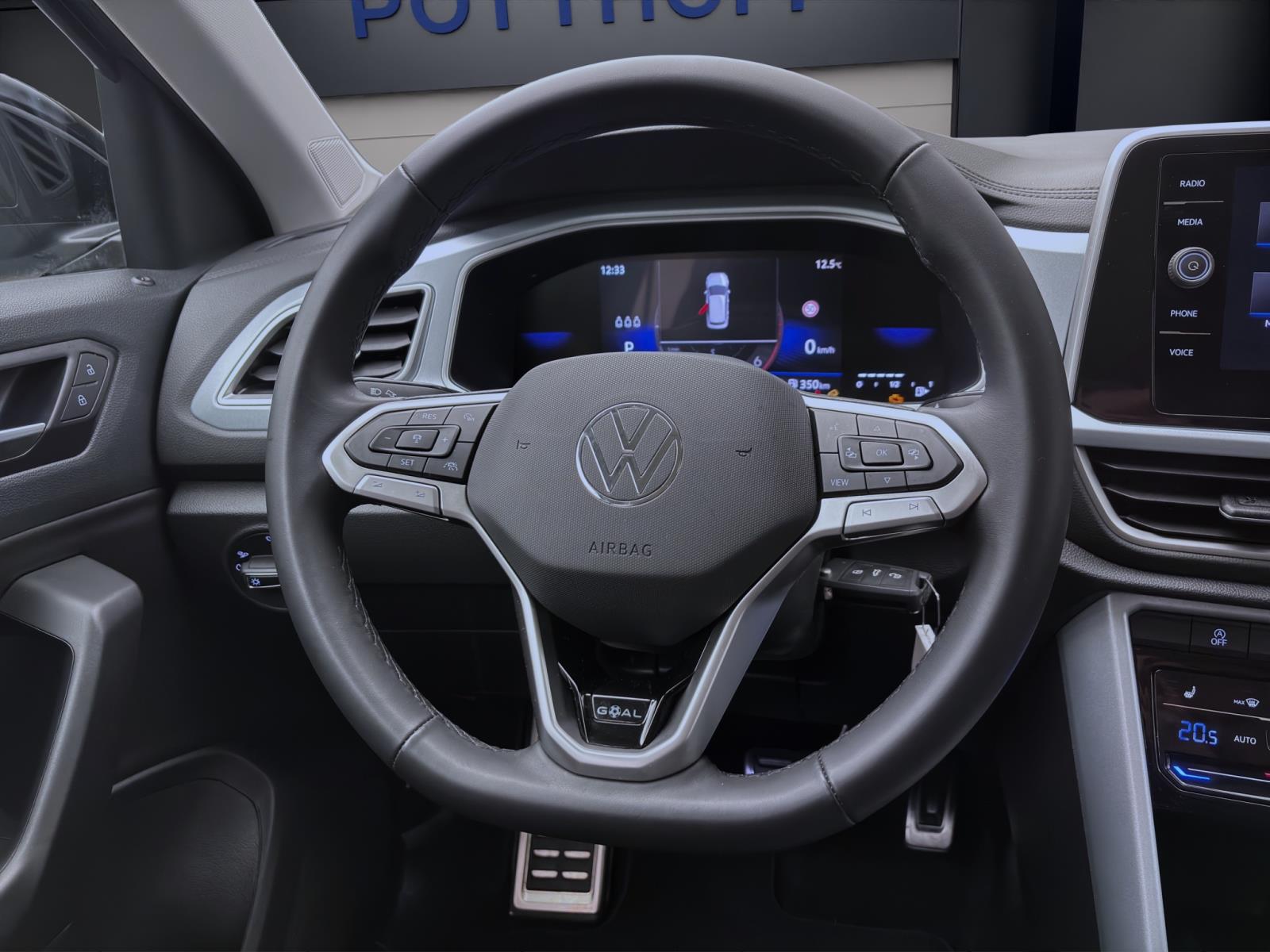 Bild 10: Volkswagen T-Roc 2.0 TDI DSG GOAL AHK KAMERA PDC NAVI