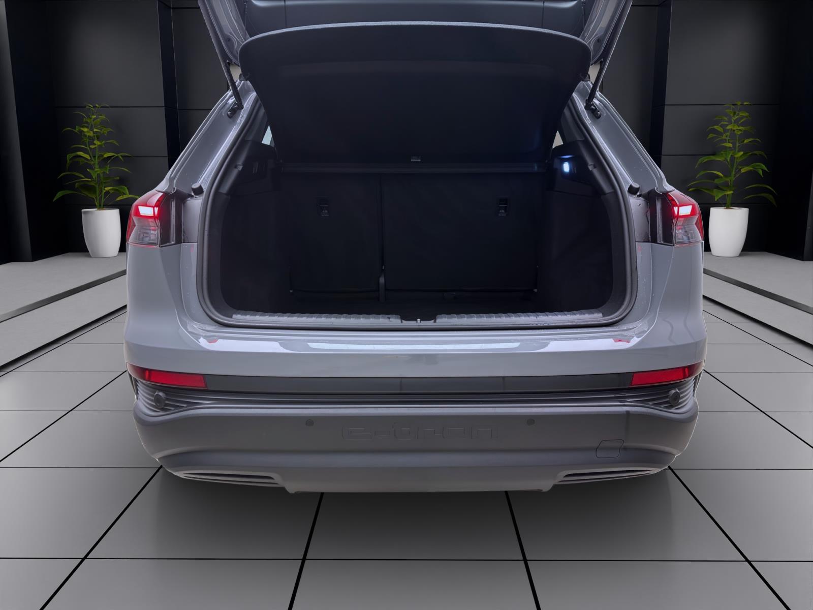 Bild 3: Audi Q4 e-tron 35 KAMERA LED PDC SITZHZG KLIMA