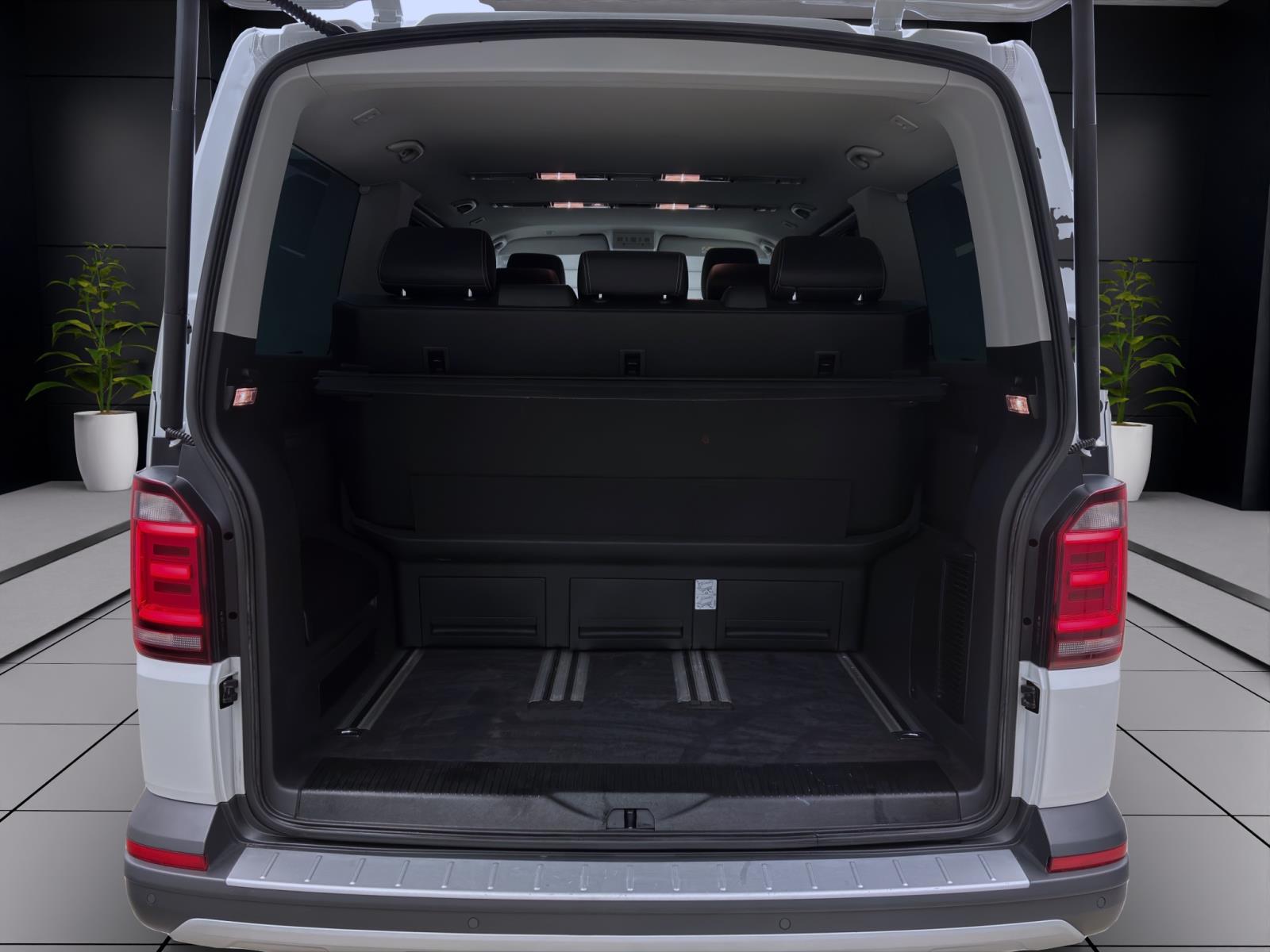 Bild 3: Volkswagen T6.1 Multivan 2.0 TDI DSG PANAMERICANA STANDHZG NAVI KAMERA