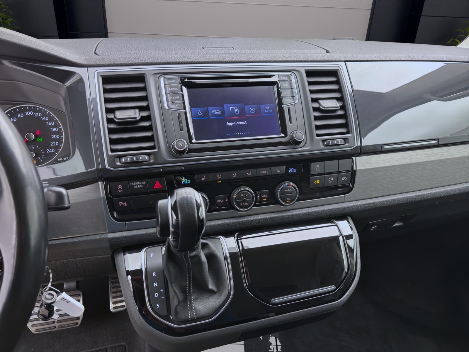 Bild 12: Volkswagen T6.1 Multivan 2.0 TDI DSG PANAMERICANA STANDHZG NAVI KAMERA