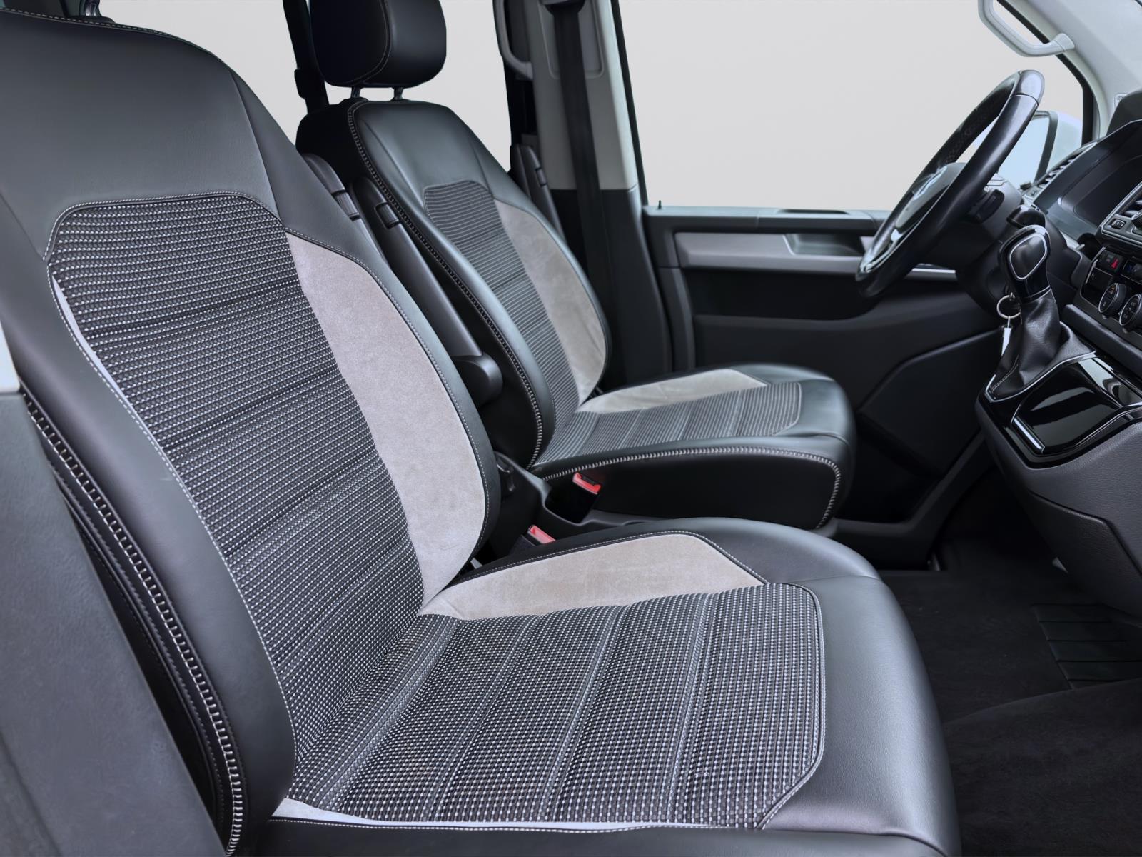 Bild 14: Volkswagen T6.1 Multivan 2.0 TDI DSG PANAMERICANA STANDHZG NAVI KAMERA