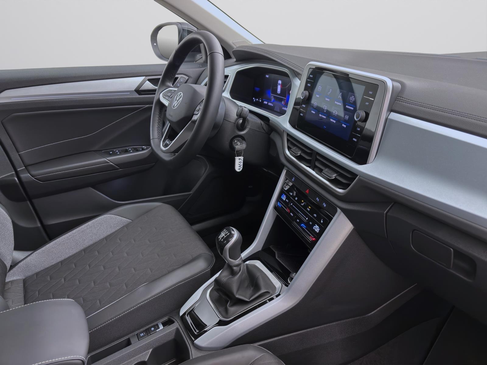 Bild 16: Volkswagen T-Roc 1.0 TSI GOAL NAVI PDC SITZHZG KLIMA