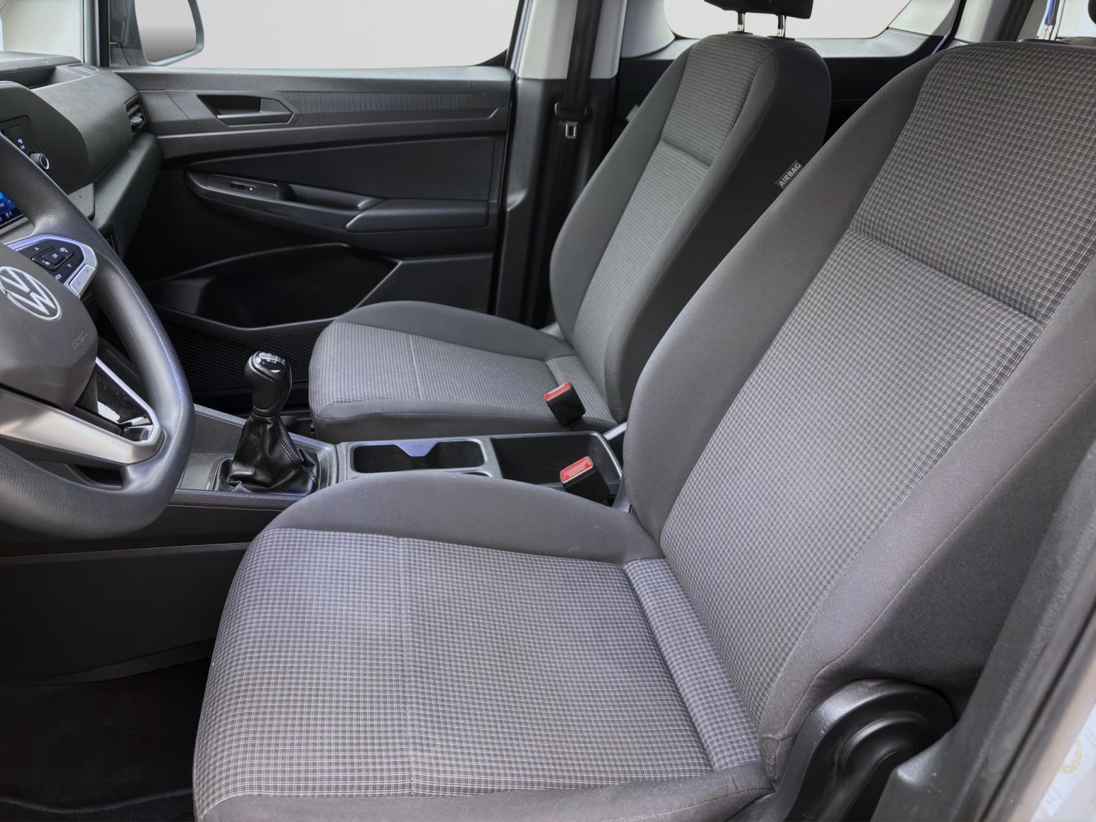 Bild 8: Volkswagen Caddy 1.5 TSI KOMBI AHK PDC KLIMA DAB+