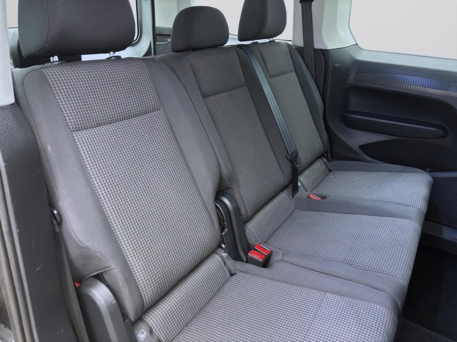 Bild 13: Volkswagen Caddy 1.5 TSI KOMBI AHK PDC KLIMA DAB+