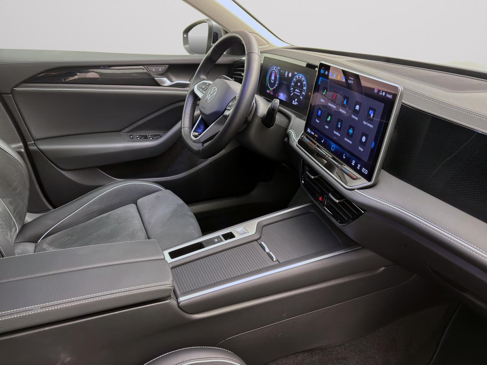 Bild 16: Volkswagen Passat Variant 1.5 TSI eHybrid DSG BUSINESS AHK KAMERA PDC NAVI