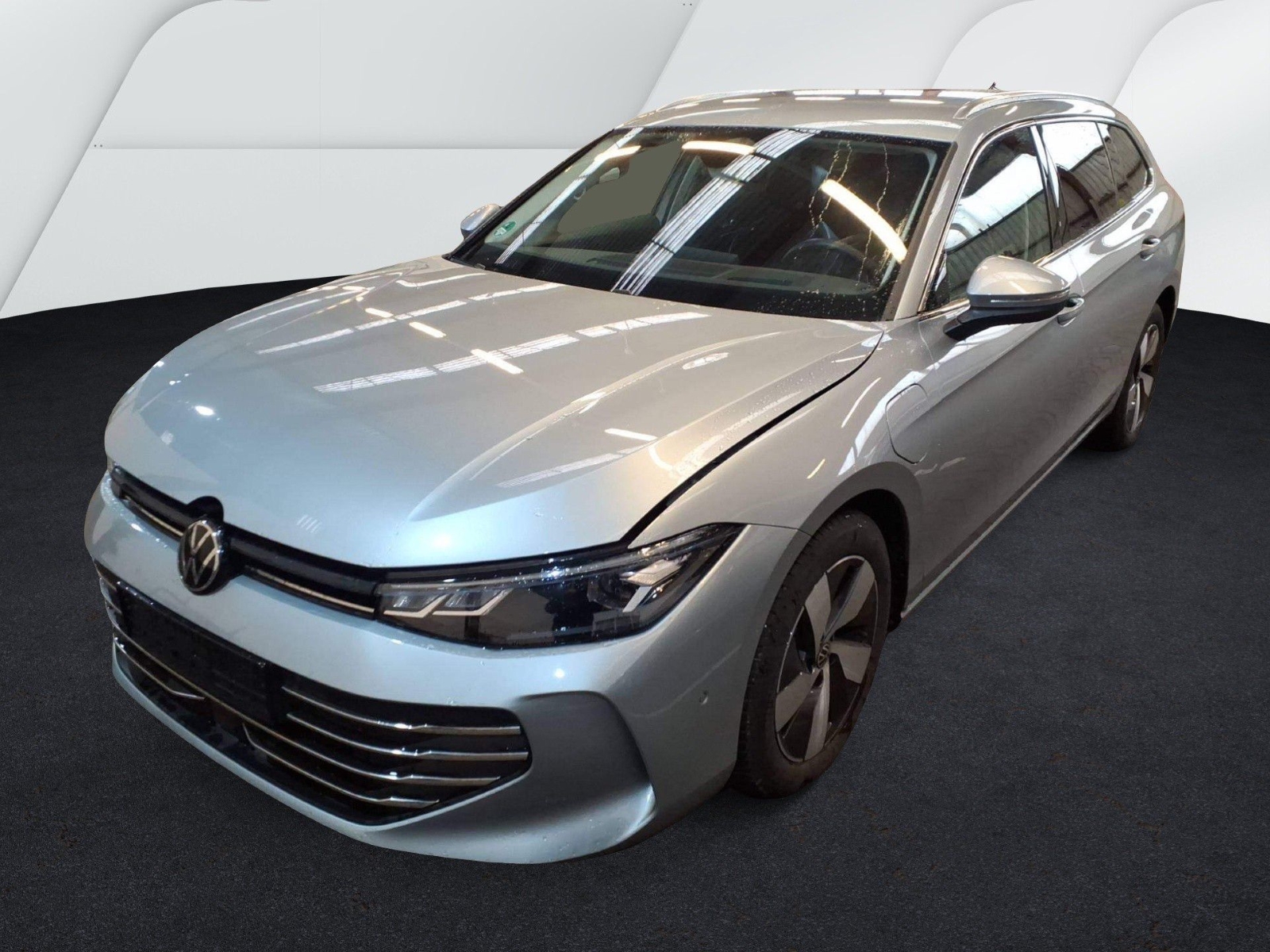 Volkswagen Passat Variant 1.5 TSI eHybird DSG BUSINESS AHK KAMERA PDC NAVI 8813078