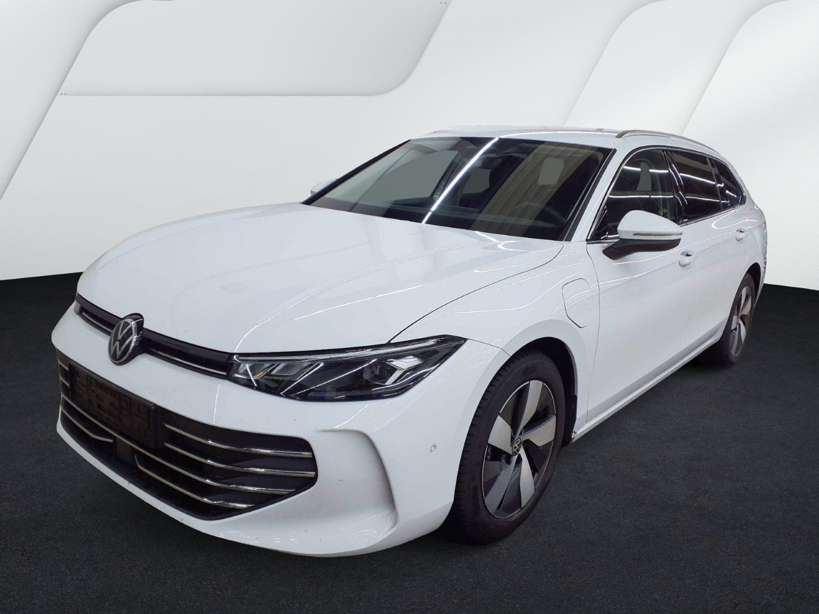 Volkswagen Passat Variant 1.5 TSI eHybird DSG BUSINESS AHK KAMERA PDC NAVI 8813085