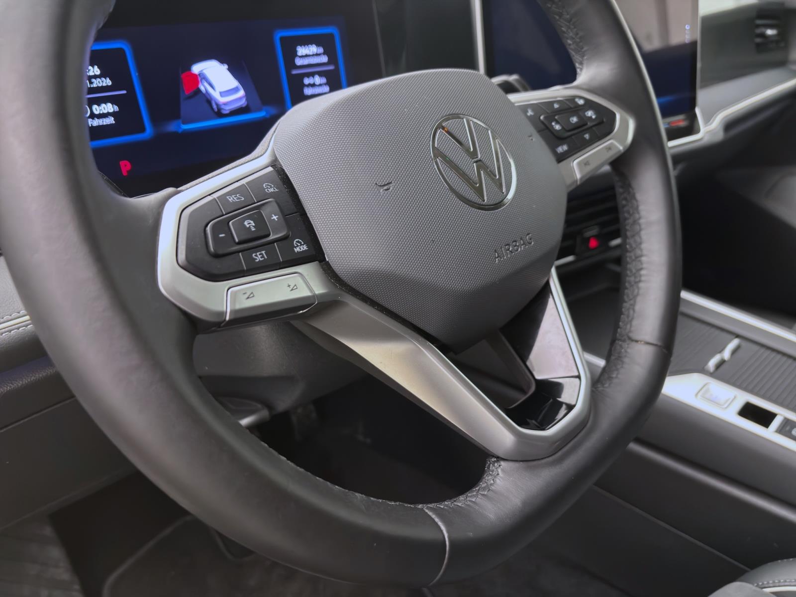 Bild 11: Volkswagen Passat Variant 1.5 TSI eHybrid DSG BUSINESS AHK KAMERA PDC NAVI