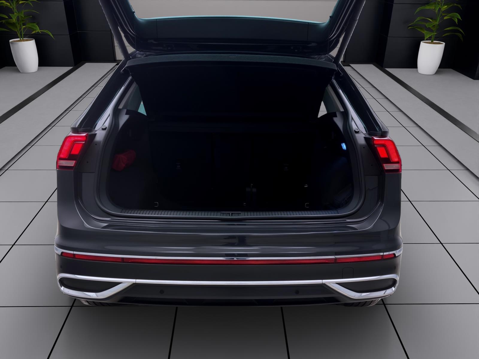 Bild 3: Volkswagen Tiguan 2.0 TDI ELEGANCE NAVI MATRIX PDC SITZHZG