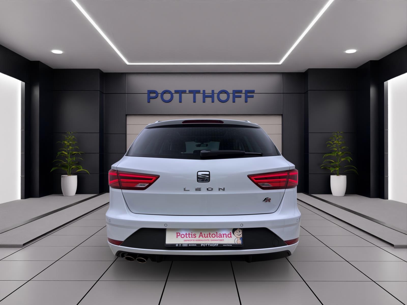 Bild 2: Seat Leon Sportstourer 1.5 TSI FR PANO PDC NAVI SITZHZG