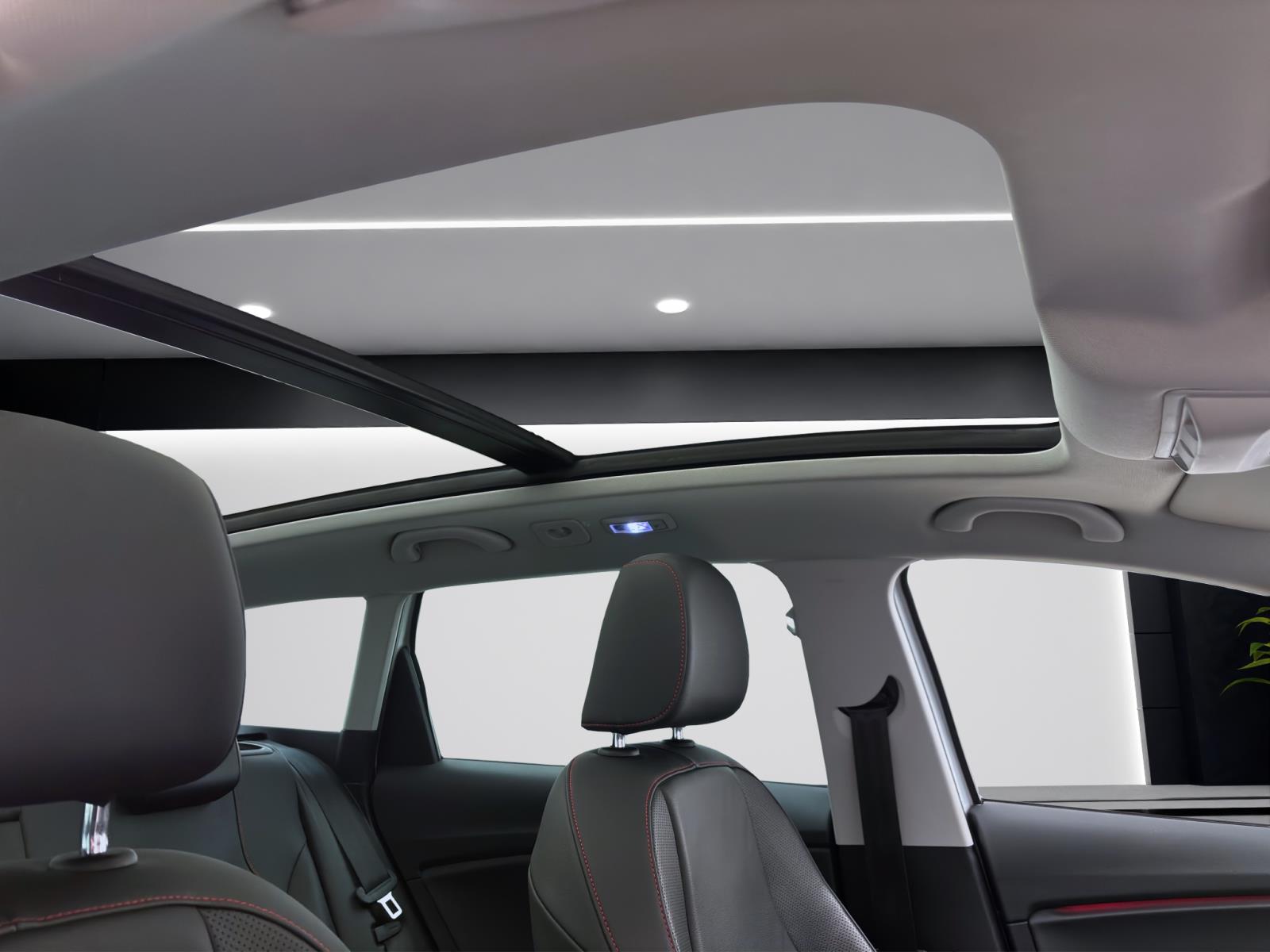 Bild 16: Seat Leon Sportstourer 1.5 TSI FR PANO PDC NAVI SITZHZG