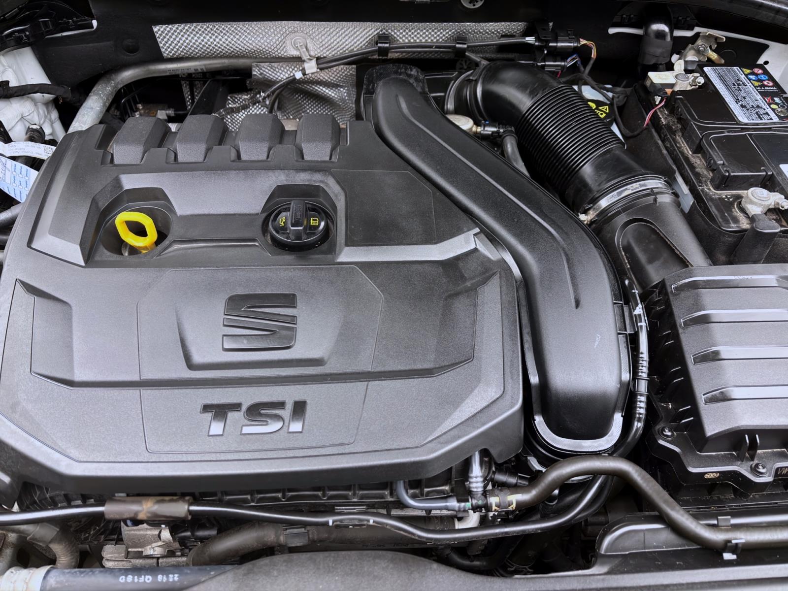 Bild 17: Seat Leon Sportstourer 1.5 TSI FR PANO PDC NAVI SITZHZG