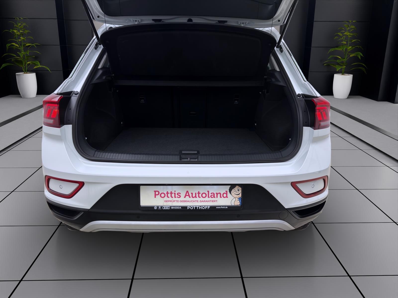 Bild 3: Volkswagen T-Roc 1.0 TSI GOAL NAVI KLIMA PDC SHZG LED