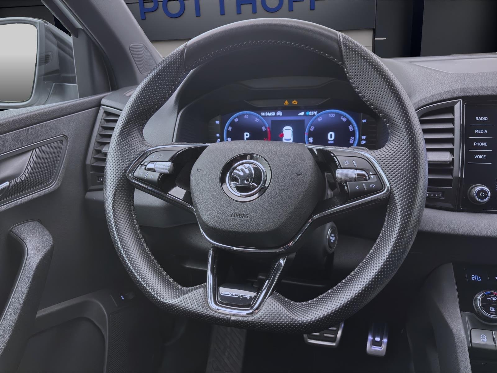 Bild 10: Skoda Karoq 1.5 TSI DSG SPORTLINE NAVI AHK KAMERA KLIMA