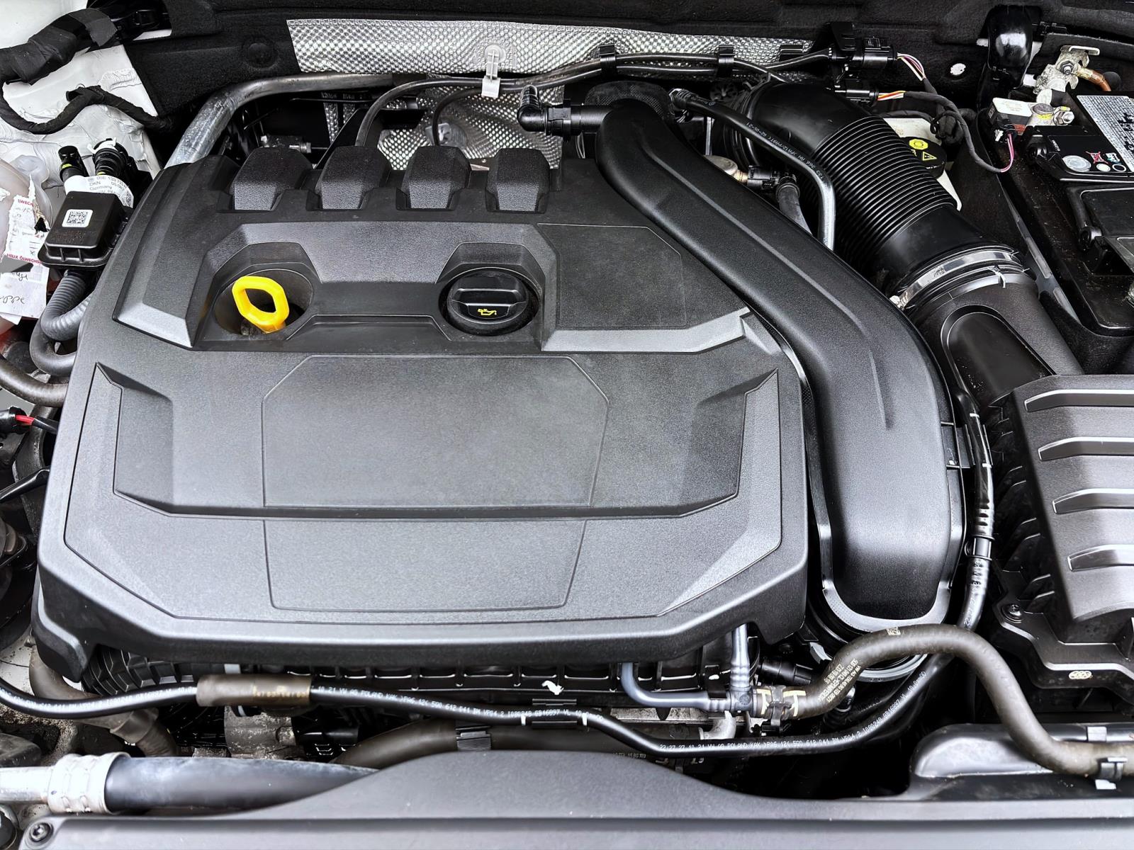 Bild 17: Skoda Karoq 1.5 TSI DSG SPORTLINE NAVI AHK KAMERA KLIMA