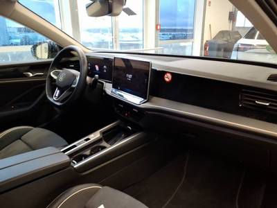 Bild 2: Volkswagen Passat Variant 1.5 TSI eHybrid DSG BUSINESS NAVI AHK KAMERA