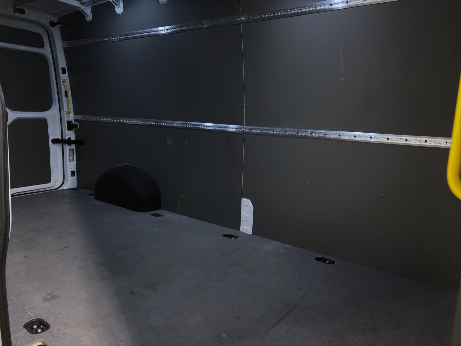 Bild 14: Volkswagen Crafter NF 35 TDI KASTEN LR KAMERA NAVI PDC AHK