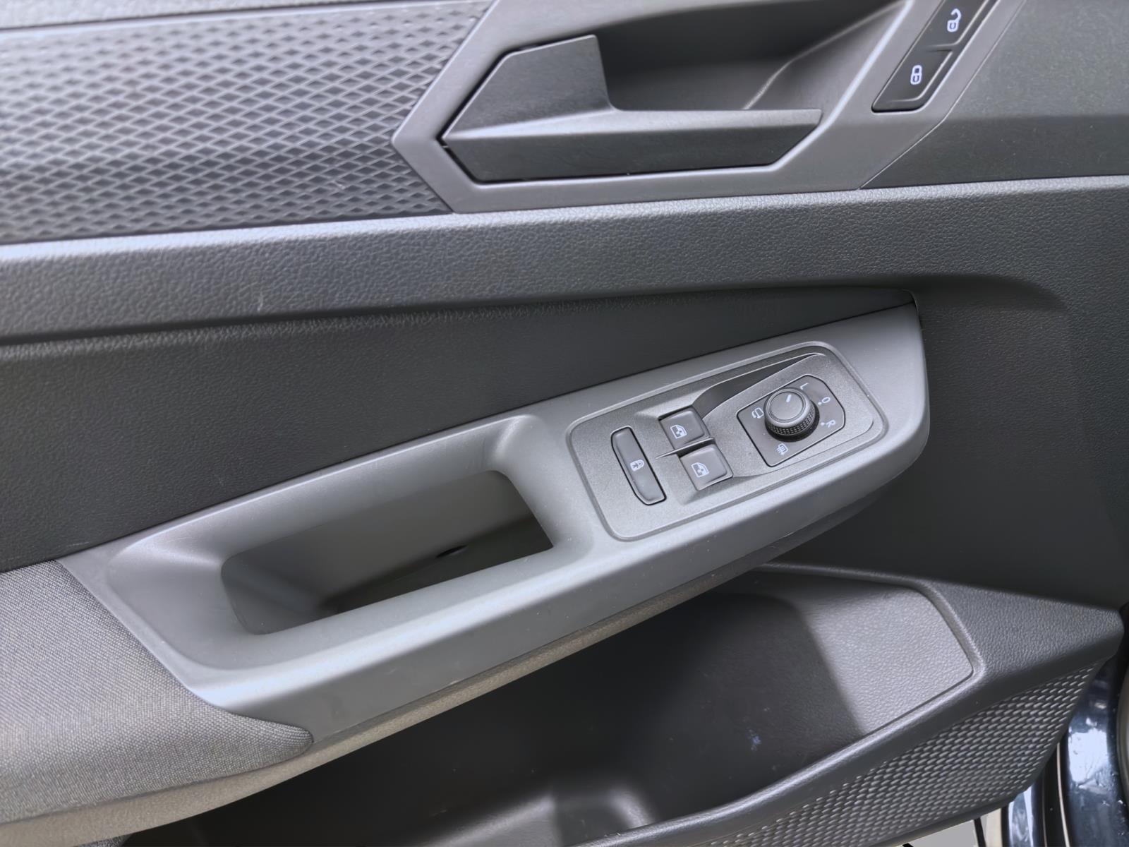 Bild 9: Volkswagen Caddy 2.0 TDI KOMBI KR PDC PARKLENK NAVI KLIMA