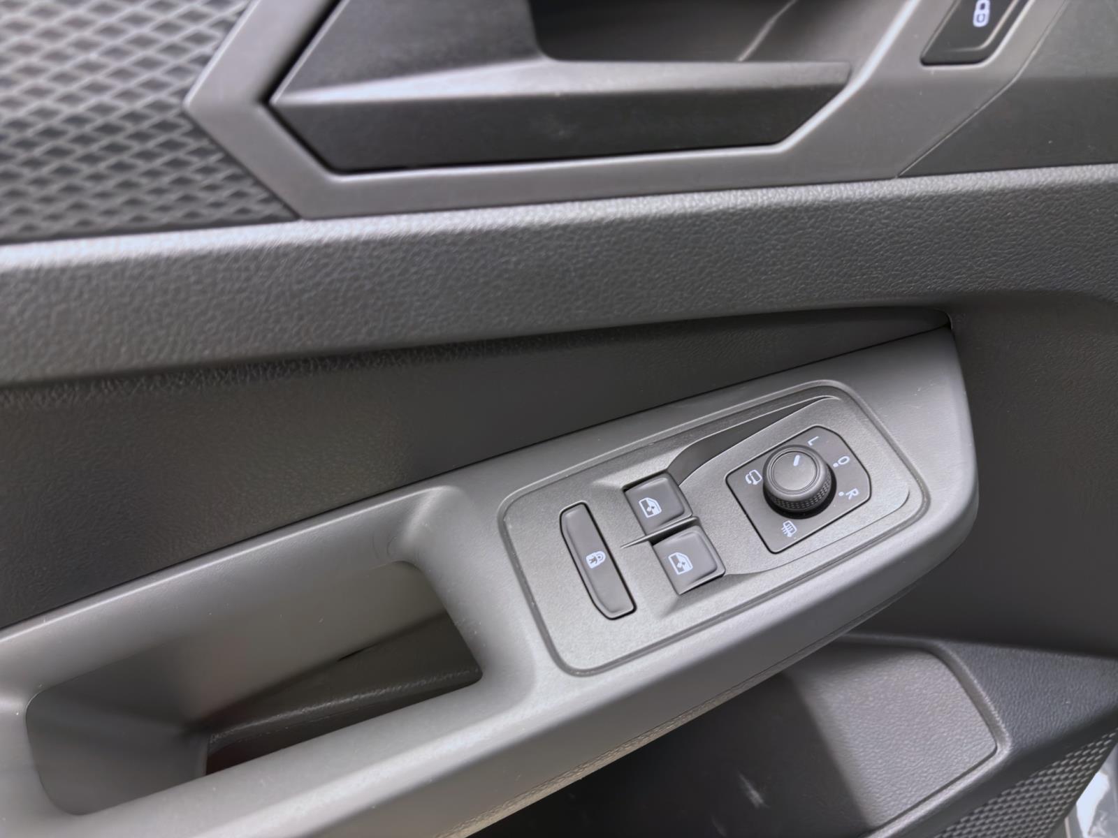 Bild 9: Volkswagen Caddy 1.5 TSI DSG KOMBI KR PDC PARKLENK ACC KLIMA