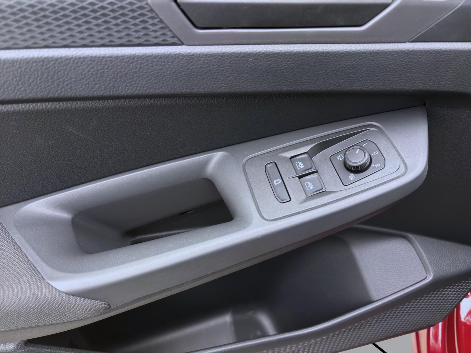 Bild 9: Volkswagen Caddy 1.5 TSI KOMBI KR KAMERA NAVI KLIMA SHZG