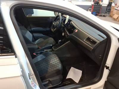 Bild 3: Volkswagen Taigo 1.5 TSI DSG R-LINE AHK NAVI IQ.LIGHT KAMERA