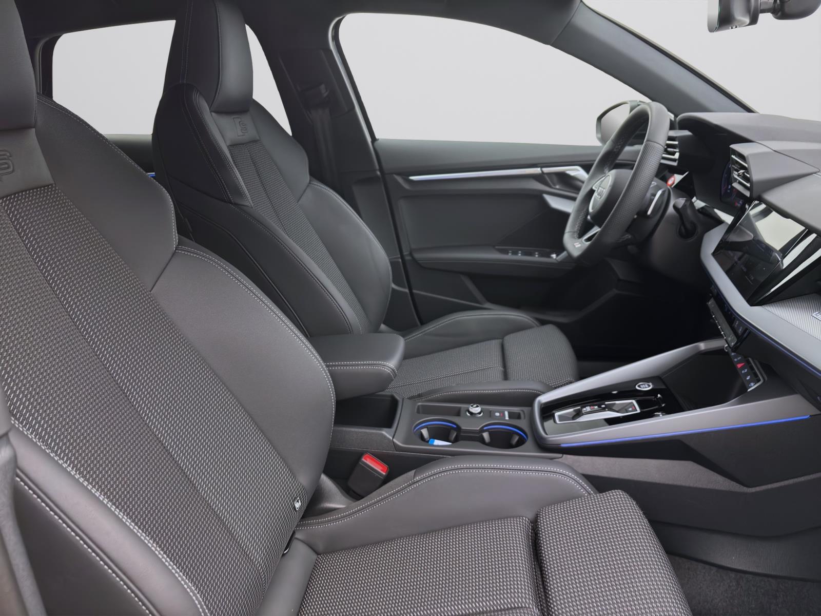 Bild 15: Audi A3 Sportback TDI S LINE NAVI+ PDC KAMERA SITZHZG