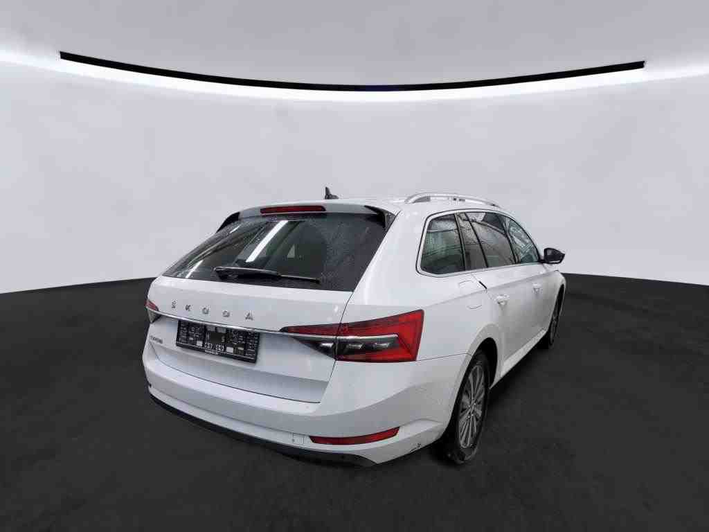 Bild 1: Skoda Superb Combi 2.0 TDI DSG STYLE NAVI AHK KLIMA SHZG