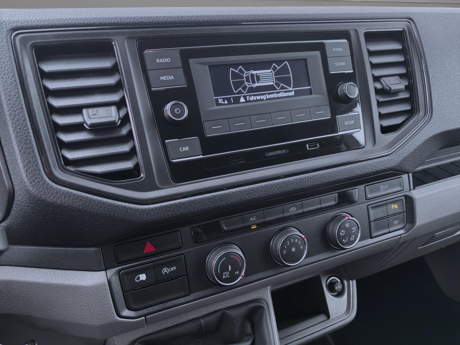 Bild 12: Volkswagen Crafter 35 Kasten 2.0 TDI MITTELLANG KLIMA PDC AHK