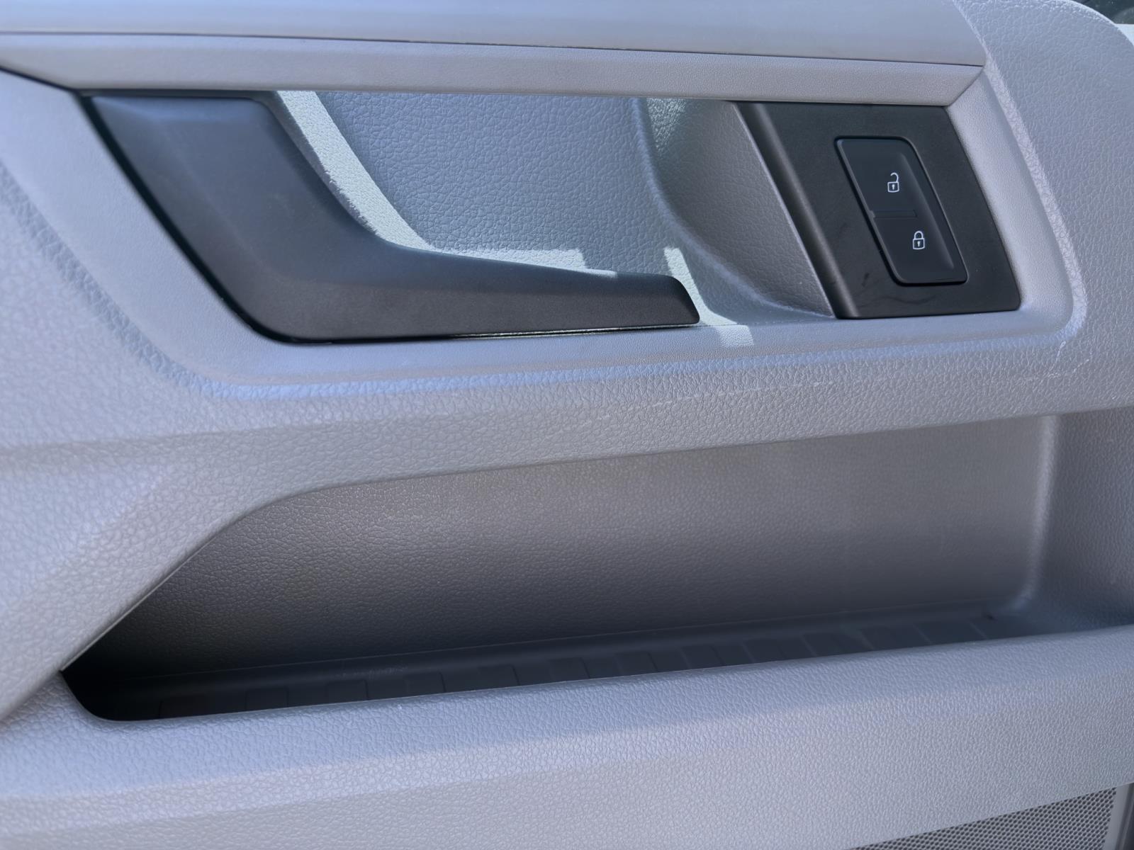 Bild 9: Volkswagen Crafter Kasten 35 TDI KAMERA GRA DAB+ KLIMA