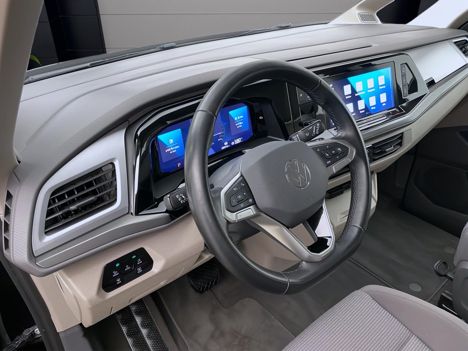 Bild 12: Volkswagen T7 Multivan 2.0 TDI DSG KR NAVI PDC STDHZG LED