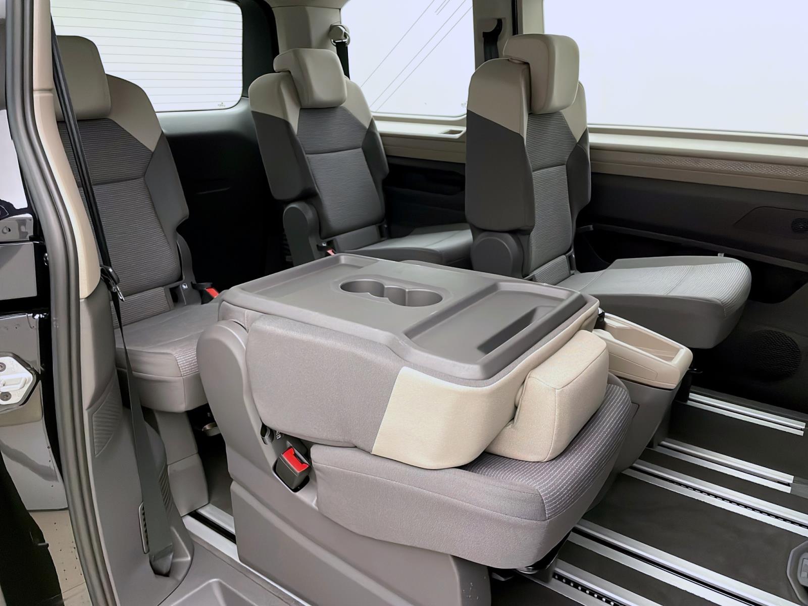 Bild 18: Volkswagen T7 Multivan 2.0 TDI DSG KR NAVI PDC STDHZG LED